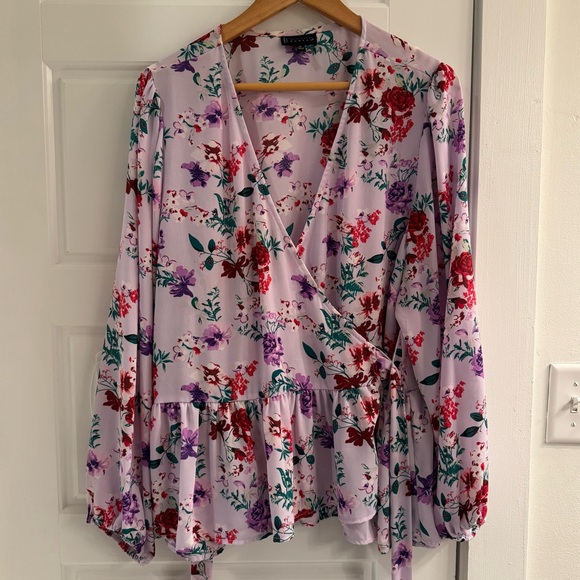Bobeau Floral Wrap Blouse - Picture 8 of 10